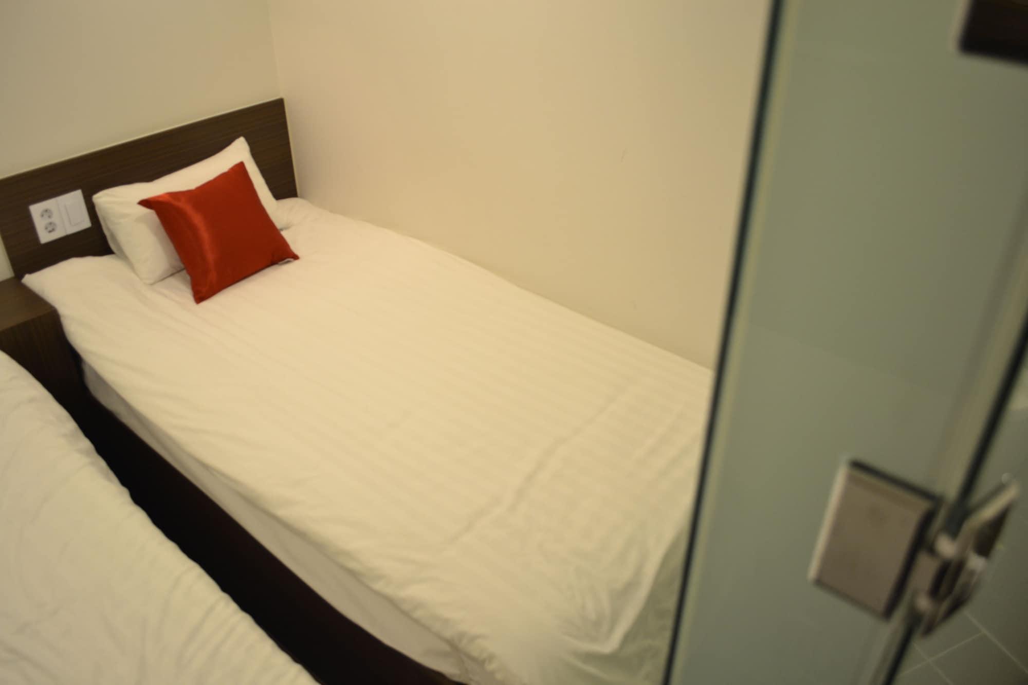 Tripstay Myeongdong Seoul Exterior photo