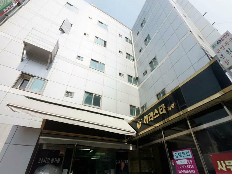 Tripstay Myeongdong Seoul Exterior photo